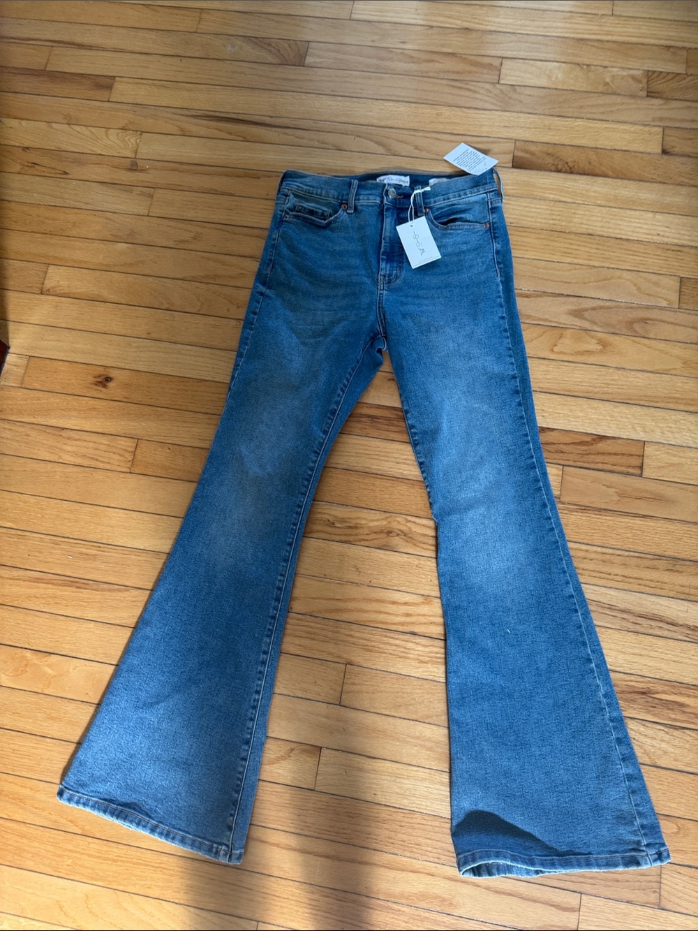 Jessica Simpson Medium Blue Flare Jeans NWT Size 8